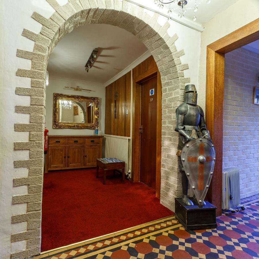 Castle Walk